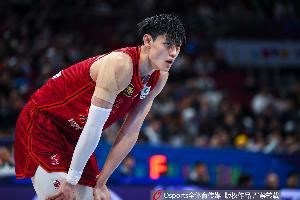 篮网媒体：篮网暂未签下曾凡博 但可能会在训练营开始前签下他